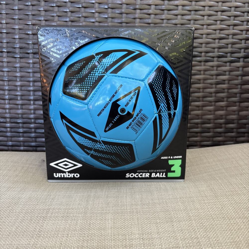 NEW Umbro Diamond Viper Size 3 Official Soccer Ball Youth Blue Black Grass